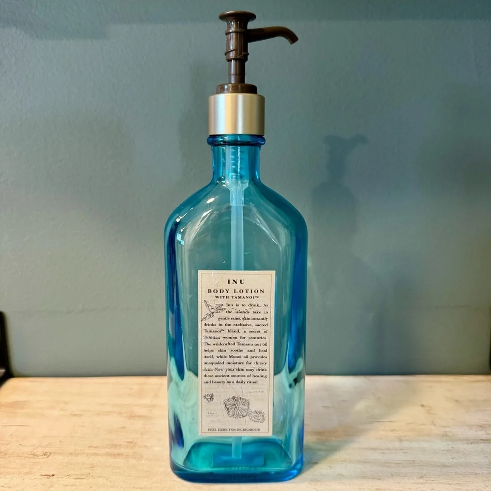 Ile De Tahiti Blue Body Lotion/Soap Dispenser